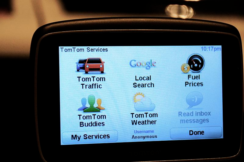 Illustration for article titled TomTom Go 740 Live: Their Connected GPS
